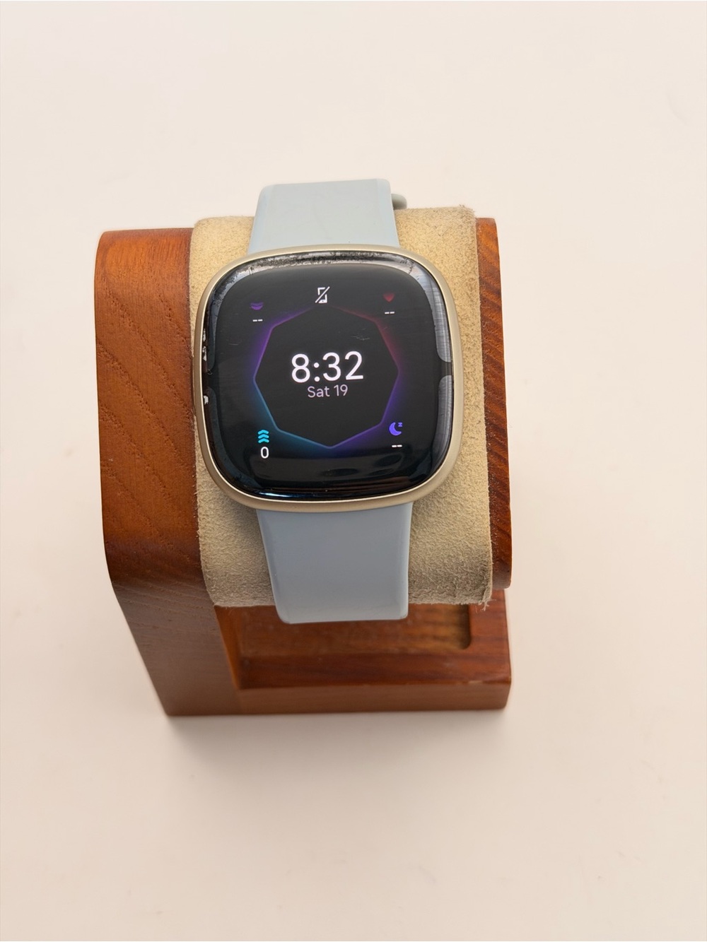 Fitbit Sense 2, Tested, Gold/blue, Good, Charger Included, Latest Model, Smartwa - Picture 5 of 6